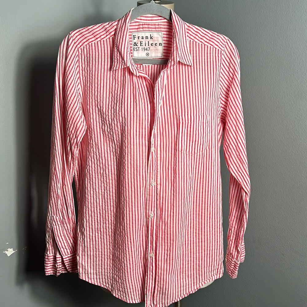 Frank & Eileen Cotton Pink and white striped shirt size M- gently used